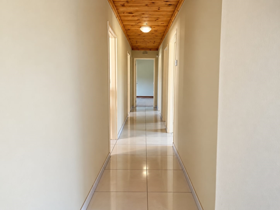 To Let 4 Bedroom Property for Rent in Fichardt Park Free State